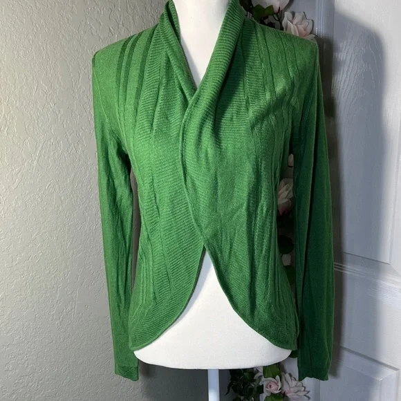 🍃Green Open Front Women's Sweater - Picture 14 of 15